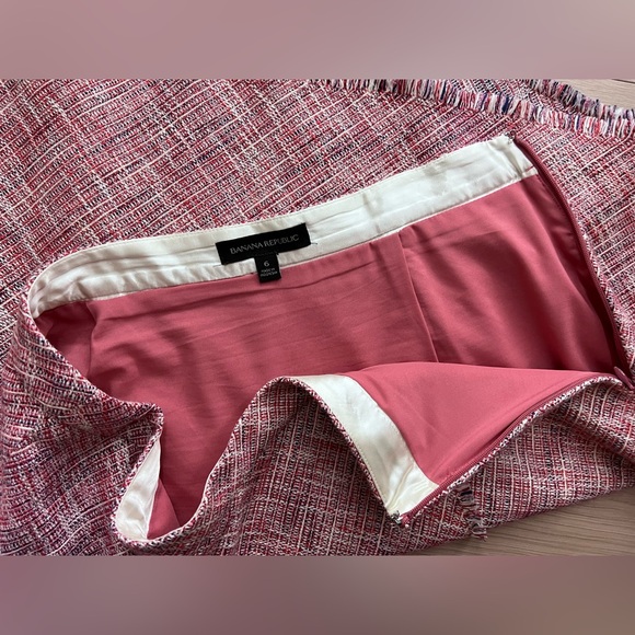 Banana Republic tweed wrap style skirt - Picture 11 of 17